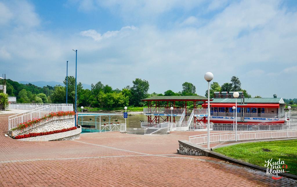 Saint Paul Accommodation Kraljevo Exterior photo
